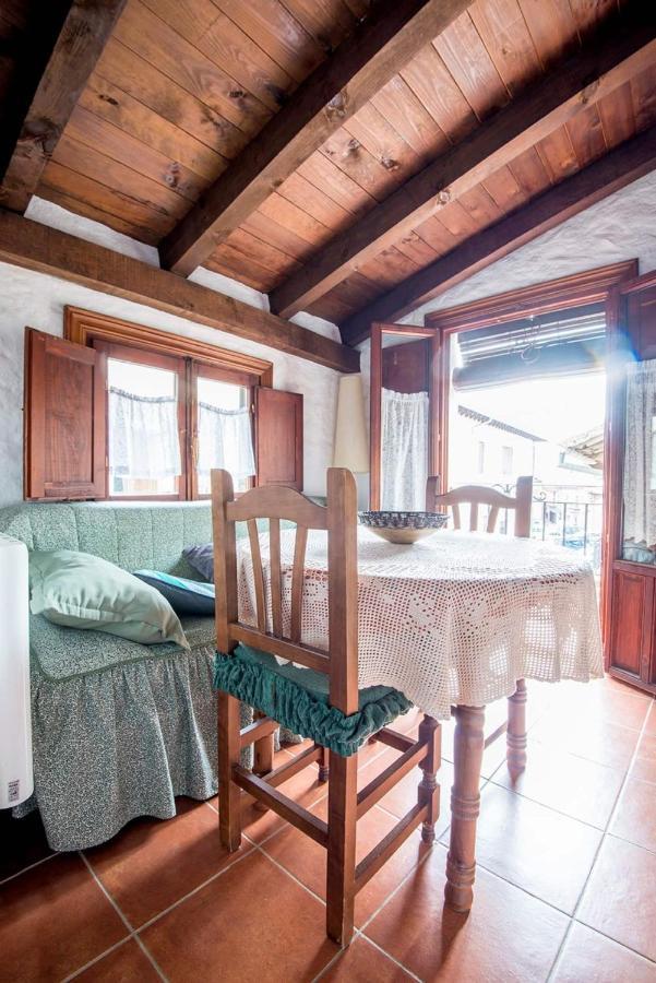 Appartamento Casa Petra Miranda del Castañar Esterno foto
